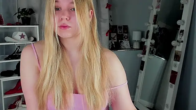 Rebecca Kelly online show from 01.15.26