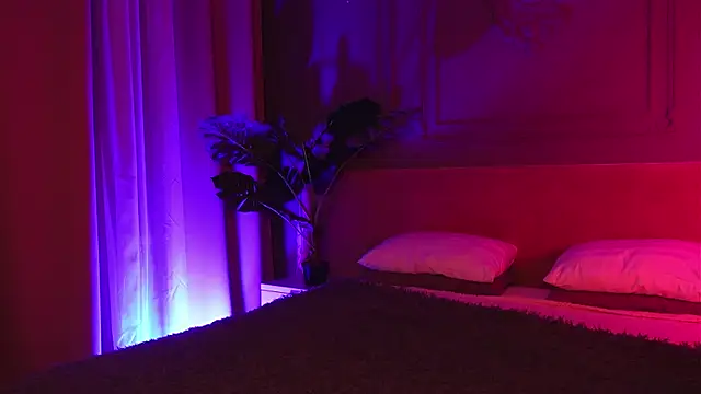 Liv Fay online show from 11.26.25