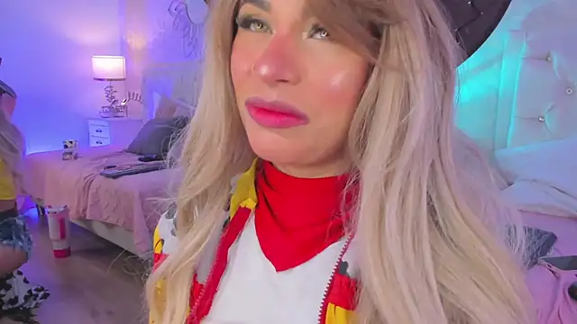 Iara Smith1 online show from 11.04.25