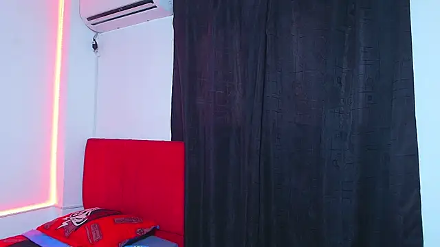 dominic smith  online show from 11.28.25