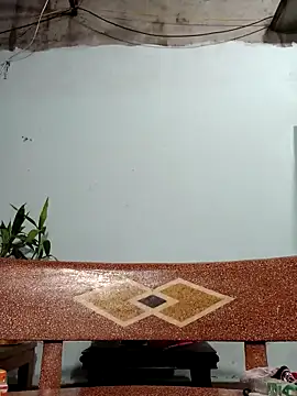 Queen 18200 online show from 10.10.25