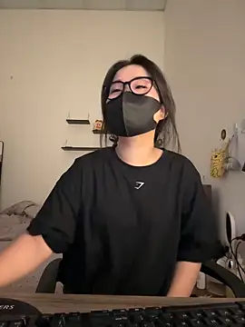 Jenni nana online show from 10.18.25