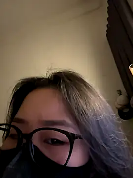 Snapshot of Jenni_nana chatting on 12.21.25 Jenni nana online show from 12.21.25