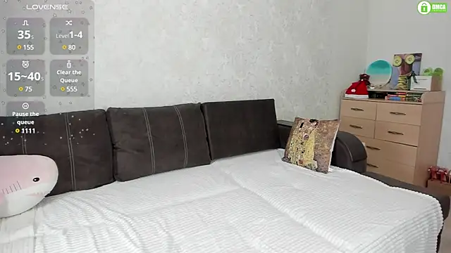 pretty yong cat online show from 01.21.25