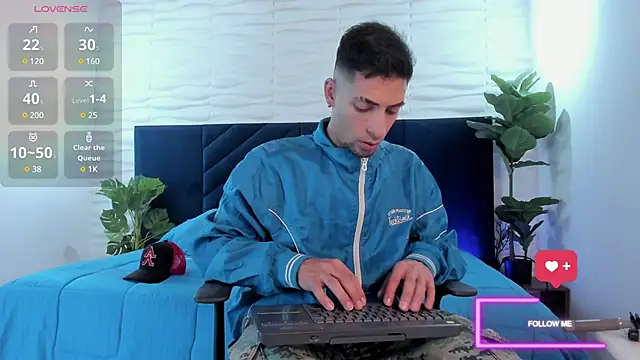 DrakeNeumann online show from 03.10.25