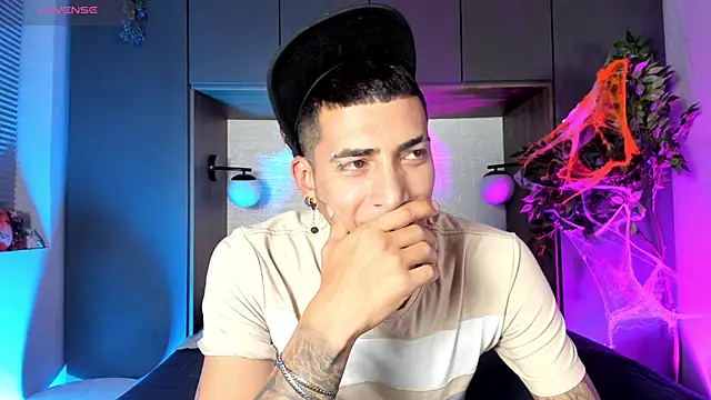 DrakeNeumann online show from 11.06.25