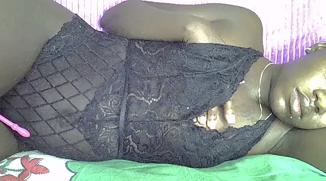 sexybree  online show from 02.21.25