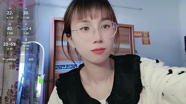 Lili 666 online show from 01.10.25