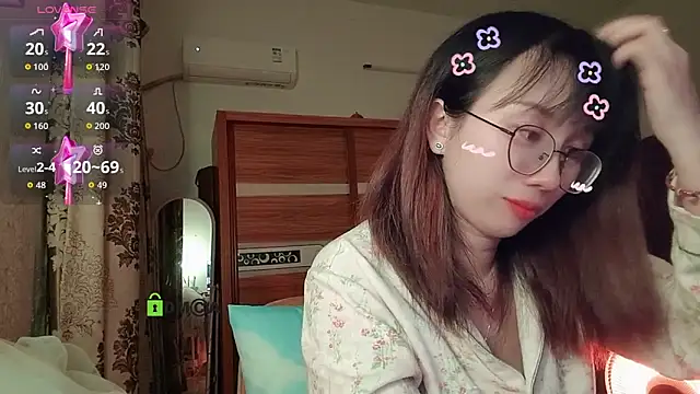 Lili 666 online show from 12.19.25