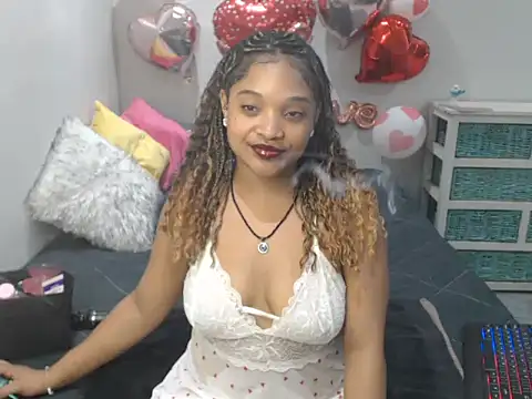 CREAMYCUPCAKExxx online show from 02.12.25