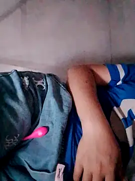 Snapshot of Hotpussy3ox chatting on 10.05.25 Hotpussy3ox online show from 10.05.25