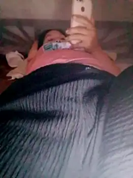 Snapshot of Hotpussy3ox chatting on 10.21.25 Hotpussy3ox online show from 10.21.25