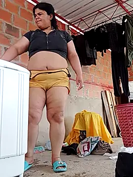 Snapshot of Boycuriousxxx chatting on 12.13.25 Boycuriousxxx online show from 12.13.25