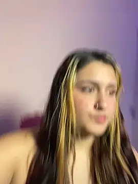 saray gomez22 online show from 11.24.25