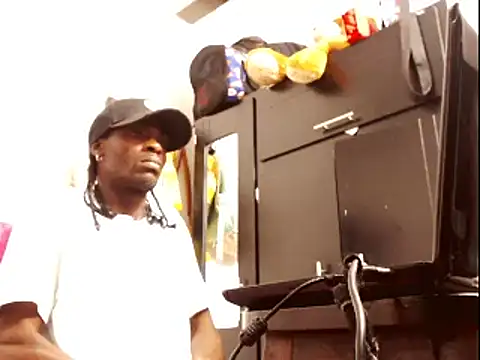 phillip-hot online show from 01.22.25