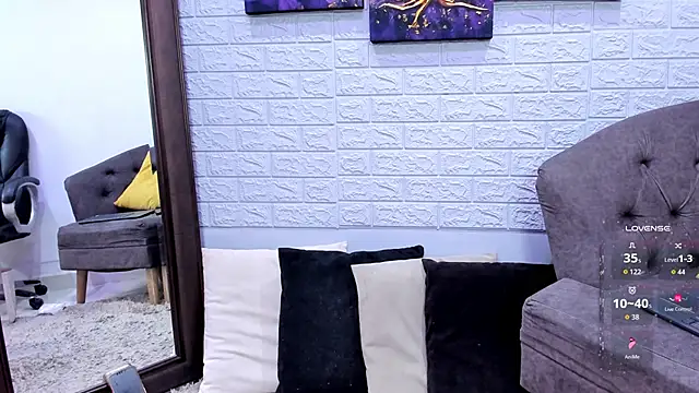 Miranda doll  online show from 04.22.26