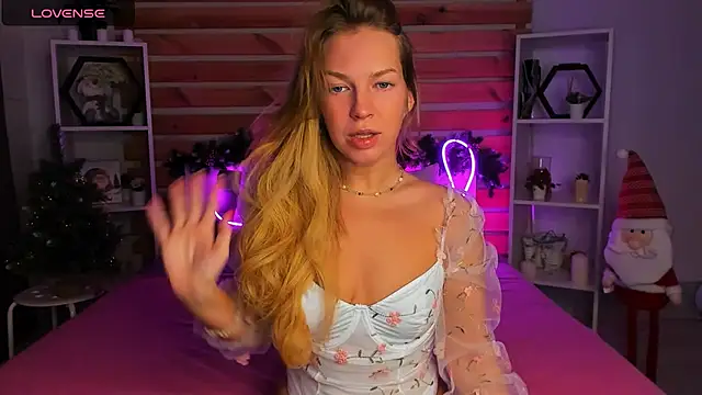 Jeanne Williams online show from 01.08.25