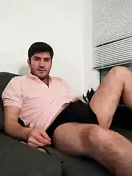 Analcholic online show from 02.04.25