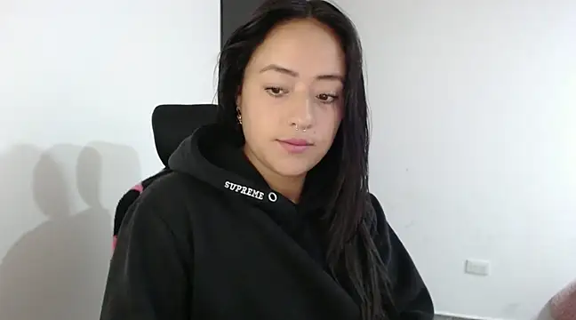 Snapshot of jjulietha95 chatting on 01.20.25 jjulietha95 online show from 01.20.25