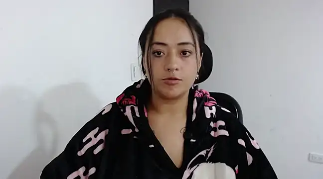 Snapshot of jjulietha95 chatting on 02.08.25 jjulietha95 online show from 02.08.25