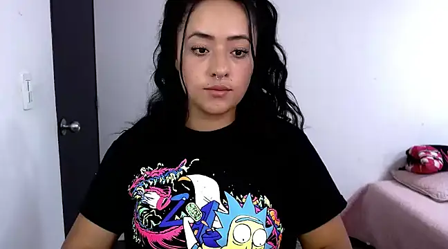 Snapshot of jjulietha95 chatting on 02.26.25 jjulietha95 online show from 02.26.25