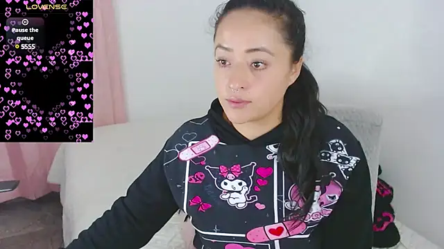 Snapshot of jjulietha95 chatting on 03.05.25 jjulietha95 online show from 03.05.25