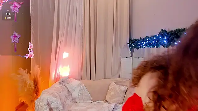 Snapshot of _Rose_Charming_ chatting on 12.29.24  Rose Charming  online show from 12.29.24