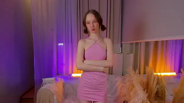 Snapshot of _Rose_Charming_ chatting on 01.24.25  Rose Charming  online show from 01.24.25