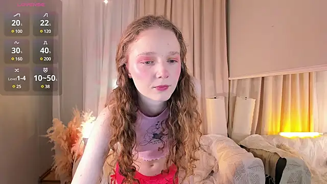 Snapshot of _Rose_Charming_ chatting on 02.22.25  Rose Charming  online show from 02.22.25