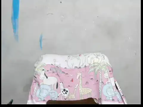 Snapshot of dirtyxgirlxxxschoolgirl chatting on 01.14.25 dirtyxgirlxxxschoolgirl online show from 01.14.25