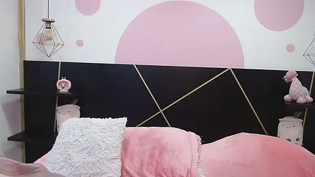 DanniAbbey online show from 02.08.25