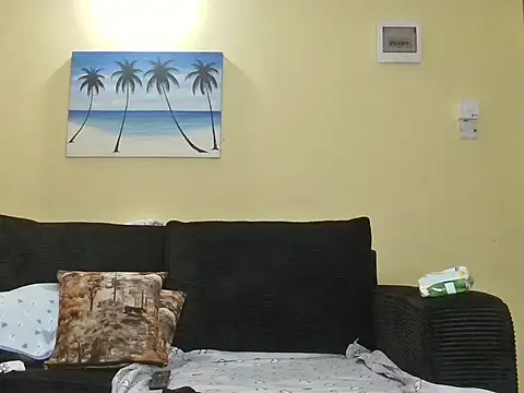 Snapshot of assnatioooo chatting on 12.04.25 assnatioooo online show from 12.04.25