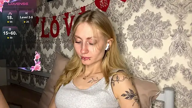 MarthaGees online show from 10.17.25