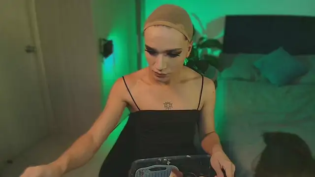 pansuggarofficial online show from 10.05.25