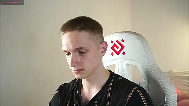 dustyn fox online show from 03.17.25