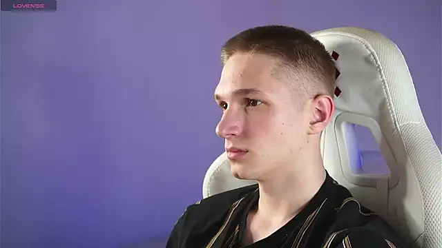 dustyn fox online show from 03.18.25