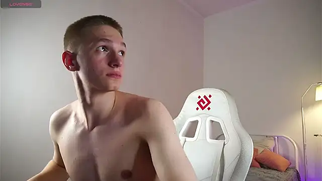 dustyn fox online show from 03.20.25