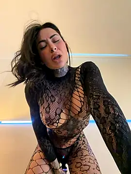 Snapshot of Iam_Annii chatting on 11.02.25 Iam Annii online show from 11.02.25