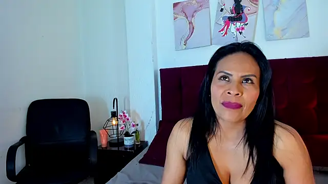 Anthonelaa   online show from 10.01.25