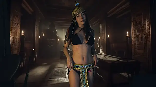 Snapshot of Leona_Mell chatting on 10.16.25 Leona Mell online show from 10.16.25