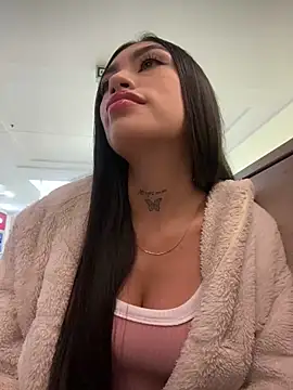 Snapshot of Effy_Bonny chatting on 01.29.25 Effy Bonny online show from 01.29.25