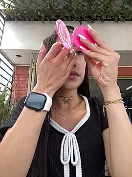 Snapshot of Effy_Bonny chatting on 02.10.25 Effy Bonny online show from 02.10.25