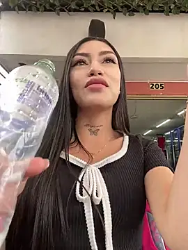 Snapshot of Effy_Bonny chatting on 02.10.25 Effy Bonny online show from 02.10.25