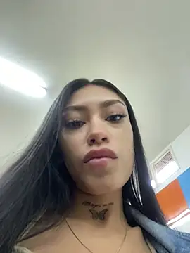 Snapshot of Effy_Bonny chatting on 02.17.25 Effy Bonny online show from 02.17.25