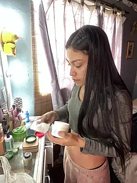 Snapshot of Effy_Bonny chatting on 02.18.25 Effy Bonny online show from 02.18.25