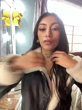 Snapshot of Effy_Bonny chatting on 02.27.25 Effy Bonny online show from 02.27.25