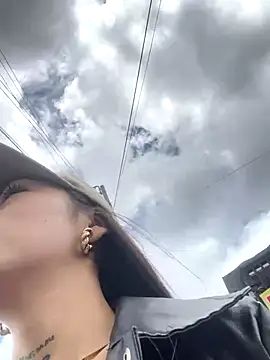 Snapshot of Effy_Bonny chatting on 10.26.25 Effy Bonny online show from 10.26.25