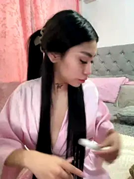 Snapshot of Effy_Bonny chatting on 11.28.25 Effy Bonny online show from 11.28.25