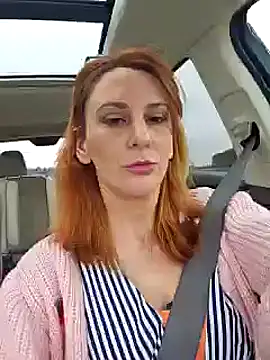 Snapshot of MissyRoulette chatting on 01.27.25 MissyRoulette online show from 01.27.25