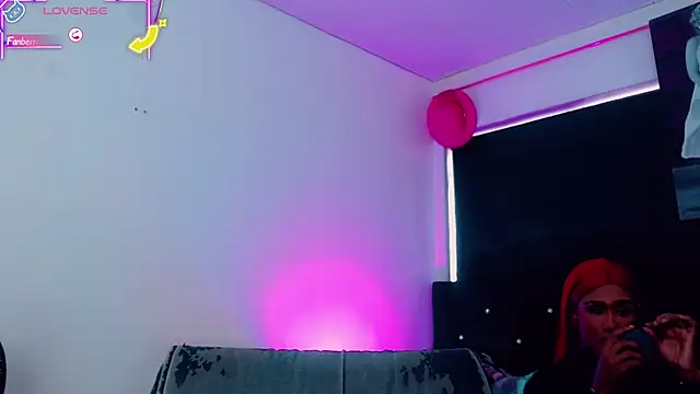 Kendall hornyy online show from 05.20.26